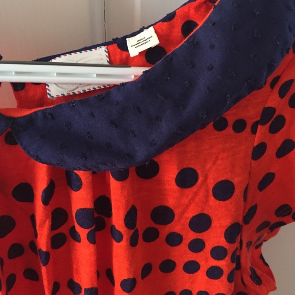 Anthropologie shirt with navy dots and collar - Picture 2 of 2