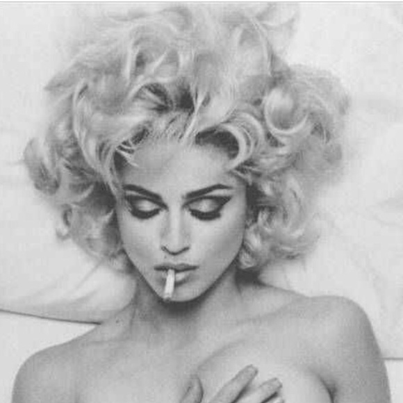 Meet your Posher, Katie - Picture 1 of 1