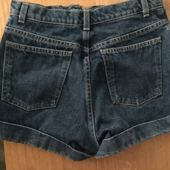 ///SOLD ON ♏️//// - Picture 4 of 4