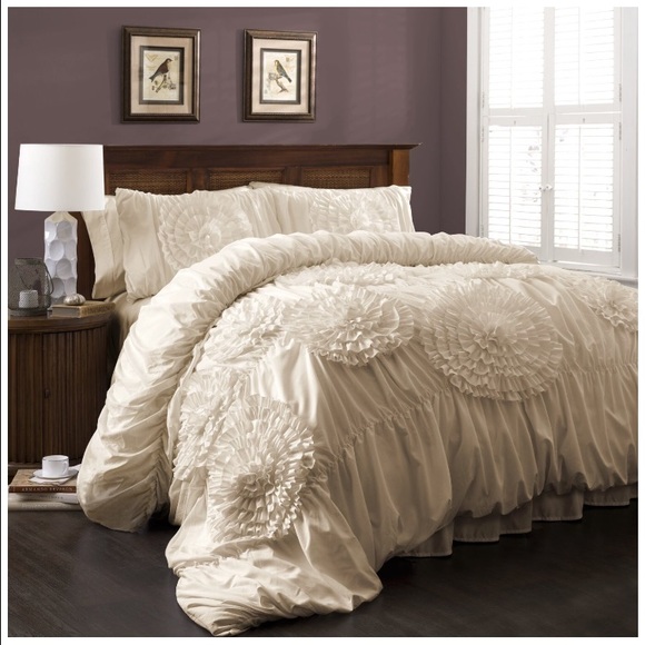 Anthropologie comforter w/ 2 shams