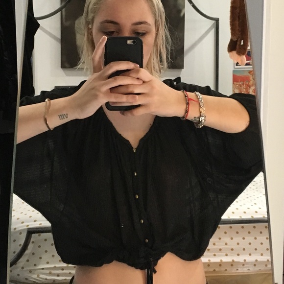 Black adjustable top