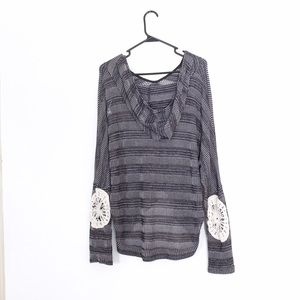 🔵selling on MERCARI High-low thin sweater