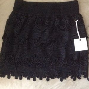 Lace Mini Skirt NWT BLACK Medium