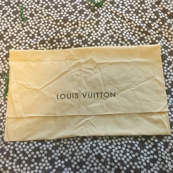 Louis Vuitton Handbags - Louis Vuitton dust  bag- AUTHENTIC.