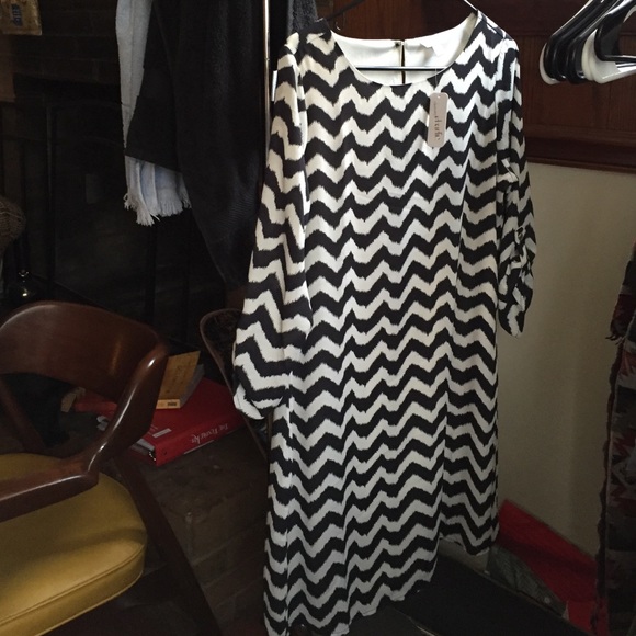 Charming Charlie's Chevron Striped Dress - Picture 1 of 4