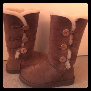 Triplet Ugg Boots 💘