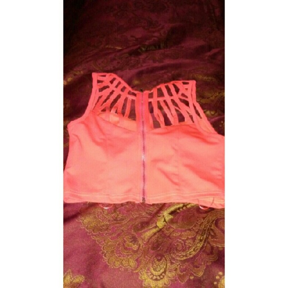 Crop Top - Picture 2 of 2