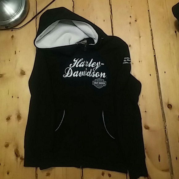 Harley Davidson sweatshirt