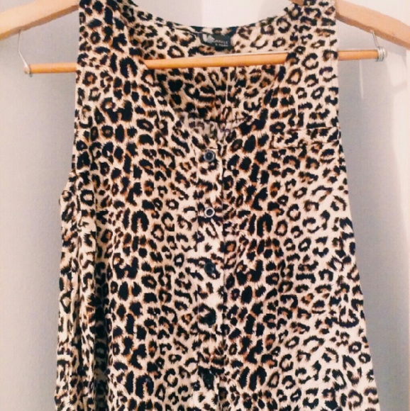 Sparkle & Fade UO Leopard Crop top Sz S