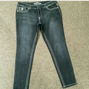 PAISLEY SKY JEANS SIZE 16