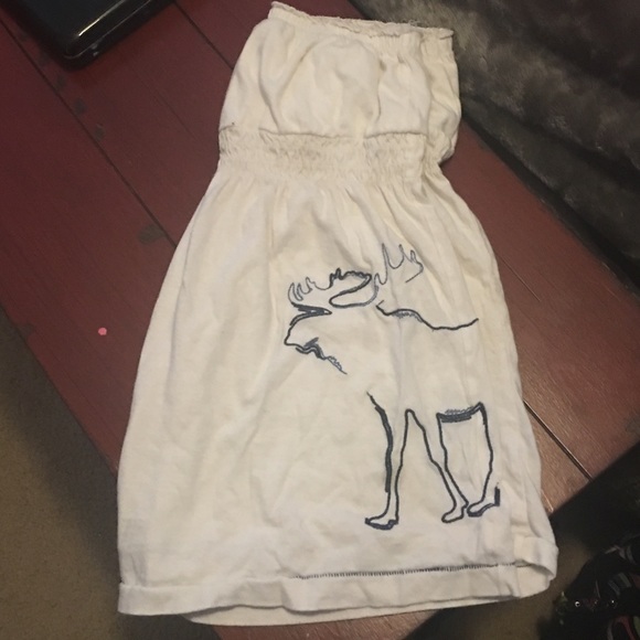 Abercrombie sleeveless tank top for summer