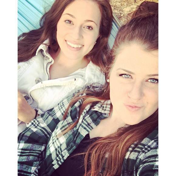 Meet your Posher, Taylor - Picture 1 of 1