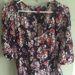 Pure Energy Floral Blouse