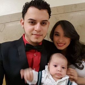 Meet your Posher, Leonel chavez ml