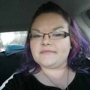 Meet your Posher, Angee