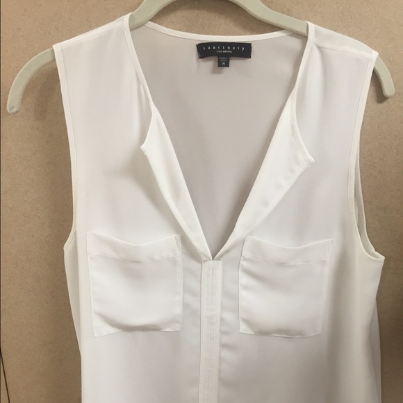 Never worn Anthropologie white sheer pocket tank