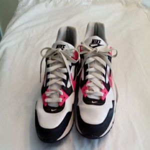 Nike Air Shoes size 6.5