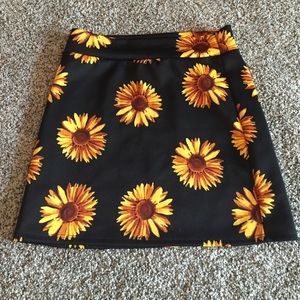 Black sunflower skirt
