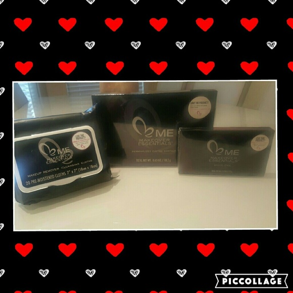 Make Up Essentials Package - Picture 2 of 4