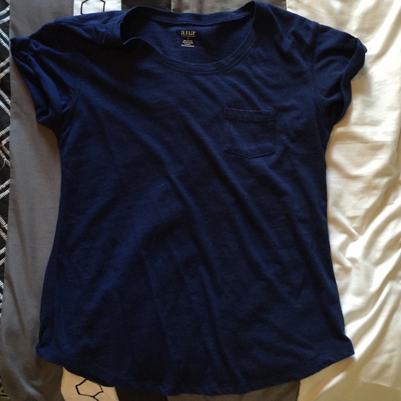 A.n.a Navy blue tee