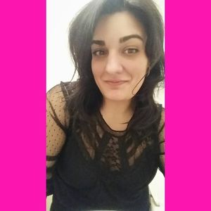 Meet your Posher, Valerie