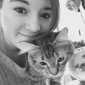 Meet your Posher, Amber