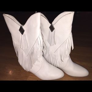 Western leather fringe boots size 7.5