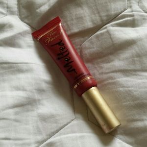 Too Faced Melted ruby Lipstick