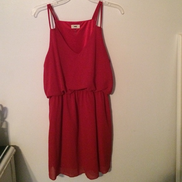 Tobi Red Dress