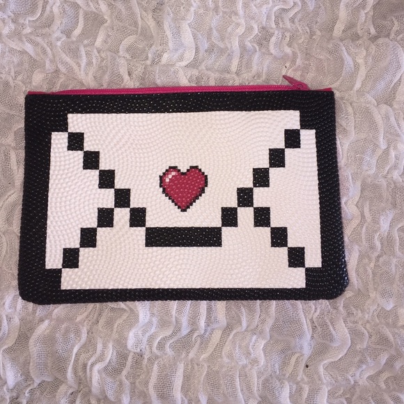 Heart Ipsy bag