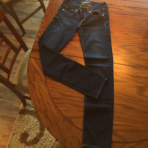American Eagle skinny jeans