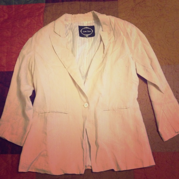 Lightweight Linen Blazer