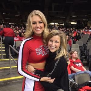 Meet your Posher, Chloe