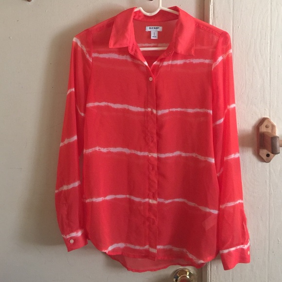 Old navy shirt