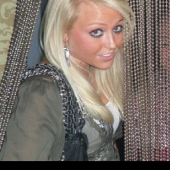 Olive green lace and sheer top - Picture 3 of 4