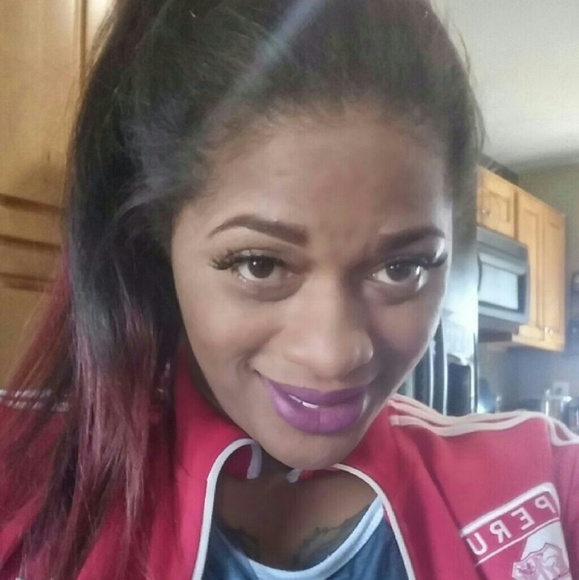 Meet your Posher, Yuni