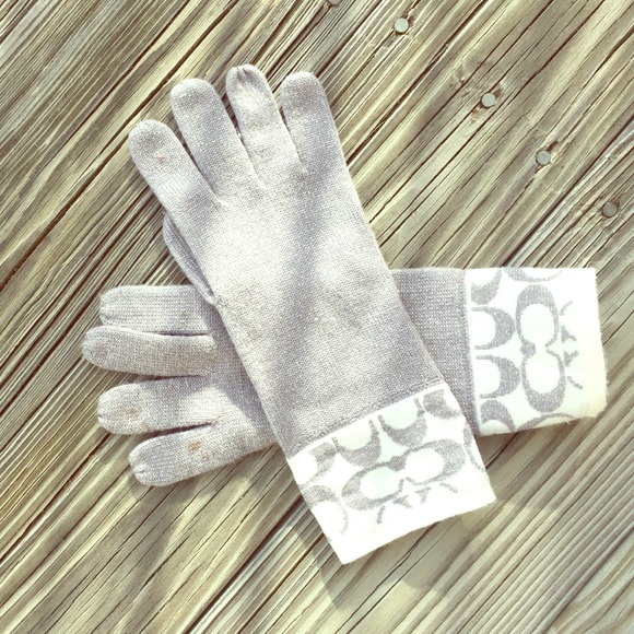 Coach Accessories - Authentic Coach Gloves