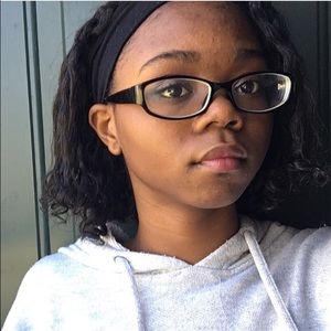 Meet your Posher, Lekendra