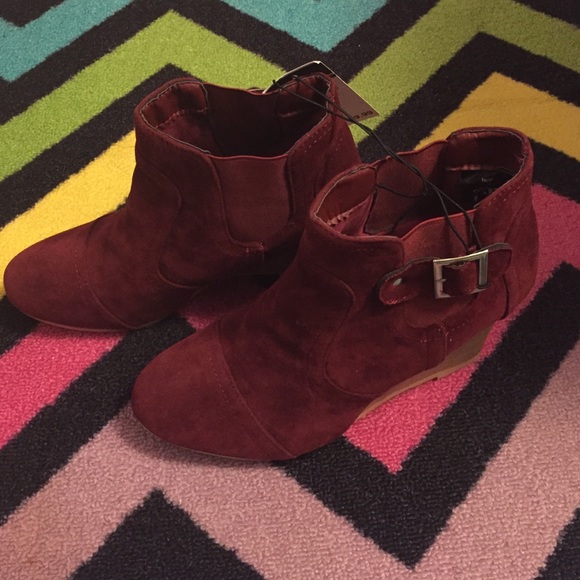 Suede Burgundy Booties - Picture 2 of 3