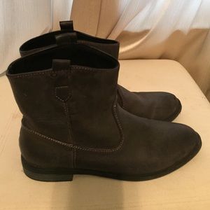 Old Navy Western Ankle boots