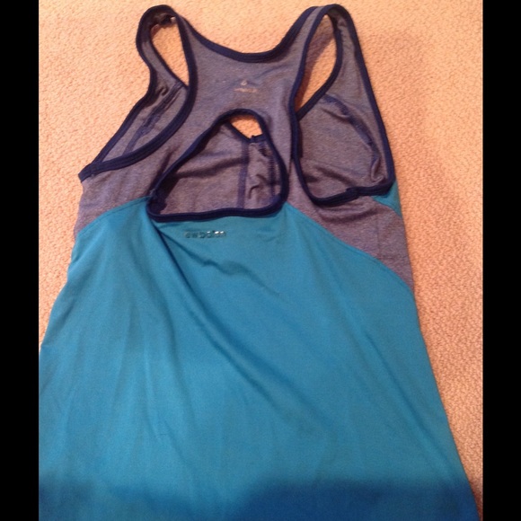 Reebok Racerback Workout Tank! - Picture 2 of 2