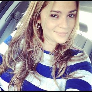 Meet your Posher, Lee