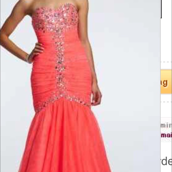 Prom dress