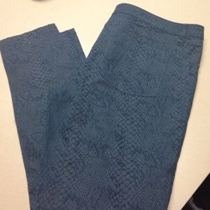 Snake skin denim leggings