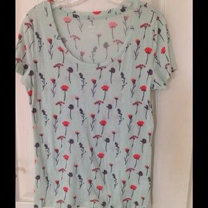 Urban Outfitters scoop neck print T, L