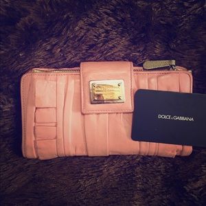 Pink Dolce & Gabbana wallet