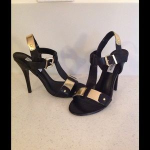 Steve Madden Reya Pumps
