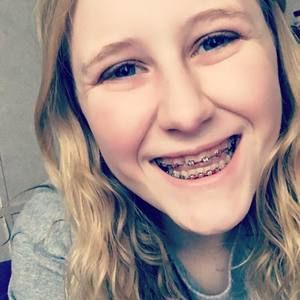 Meet your Posher, Cassalyn