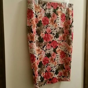 Forever 21 floral pencil skirt (XL)