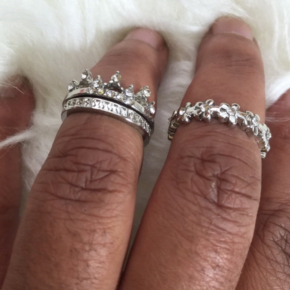 Set Of 3 Silver Midi Rings - Picture 2 of 4